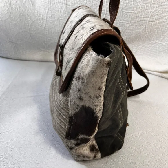 Myra Bag Handmade Crossroads Backpack Upcycled Canvas Cowhide Leather Patchwork - Picture 15 of 16
